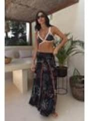Never Fully Dressed Beach Skirt - Imagen 1 de 1