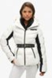Blanco - Chaqueta acolchada Ski Luxe de Superdry - Imagen 1 de 1