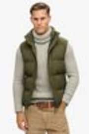 Зеленый - Superdry Non-Hooded Everest Gilet - Изображение 1 из 1