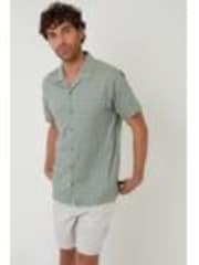 Threadbare Green 100% Cotton Pluck Textured Revere Collar Short Sleeve Shirt - Image 1 of 1