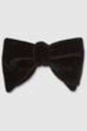 Reiss Black Hike Velvet Bow Tie - Image 1 of 1