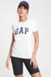 Blanco - Camiseta de cuello redondo y manga corta con logo de Gap - Imagen 1 de 1