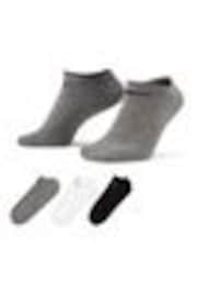 Nike Lightweight Everyday No Show Socks 3 Pack - Image 1 of 1