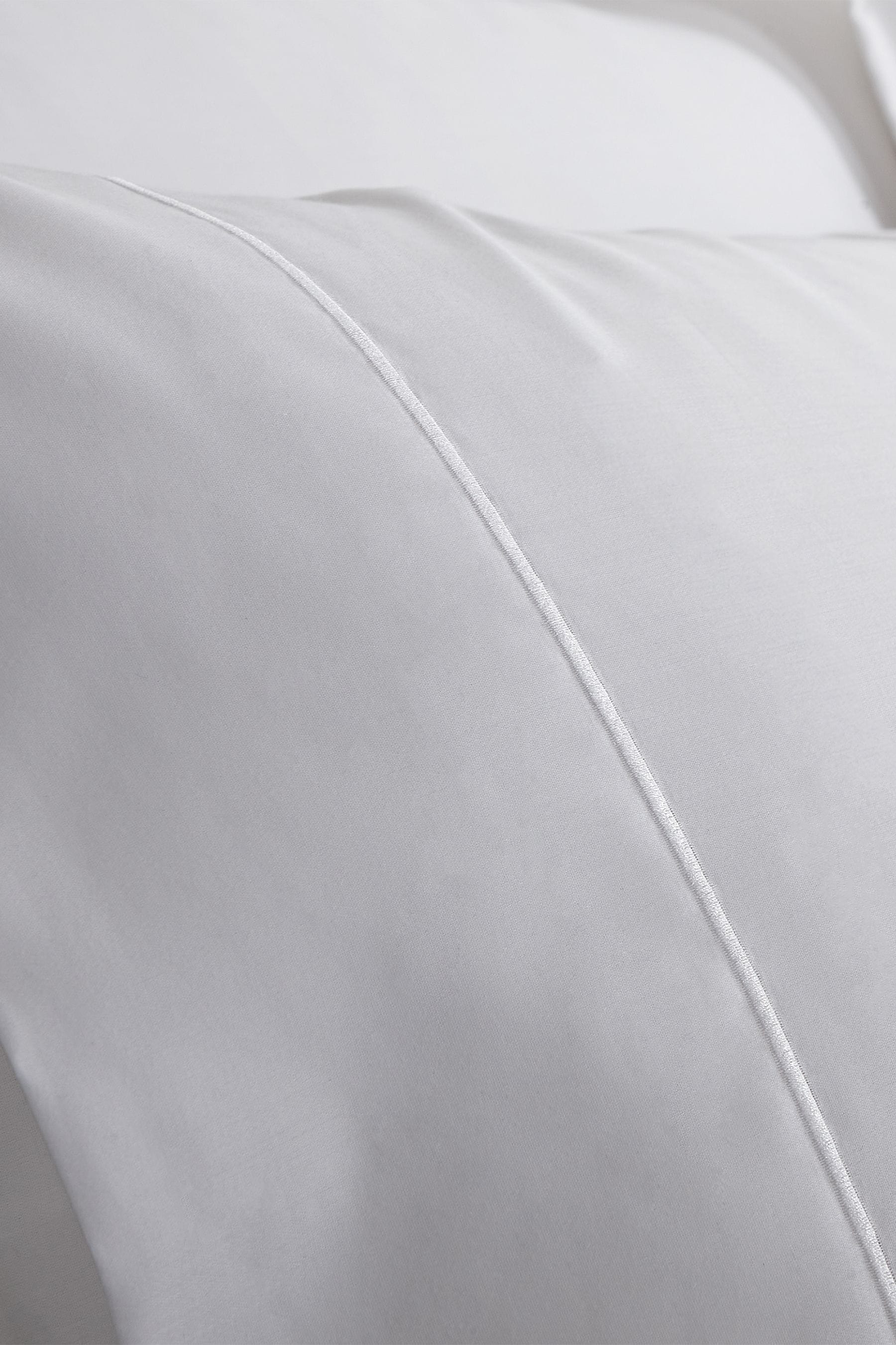 Buy Bianca Set of 2 White Luxury 800 Thread Count Cotton Sateen