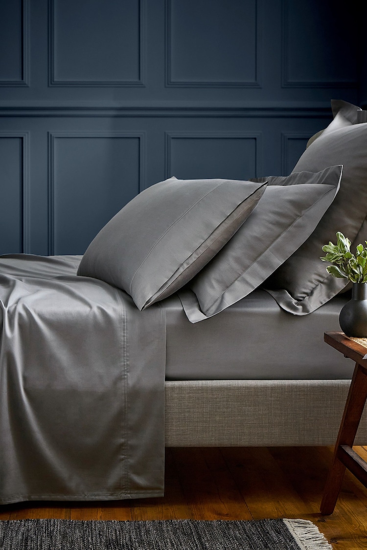 Bedeck of Belfast Grey Bob 600 Thread Count Egyptian Fitted Sheet - Image 1 of 1