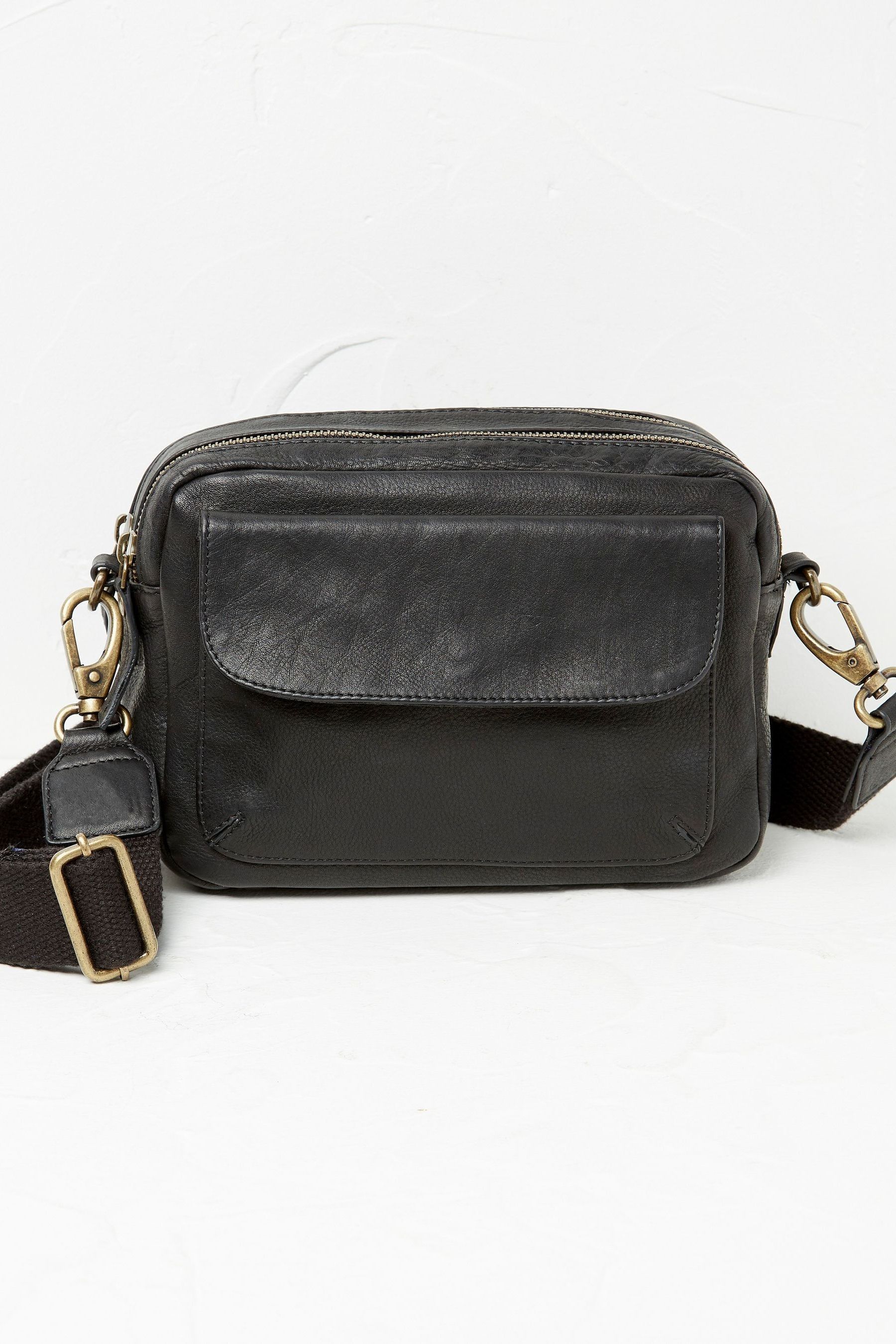 Buy FatFace Black The Oslo Camera Bag from the Next UK online shop