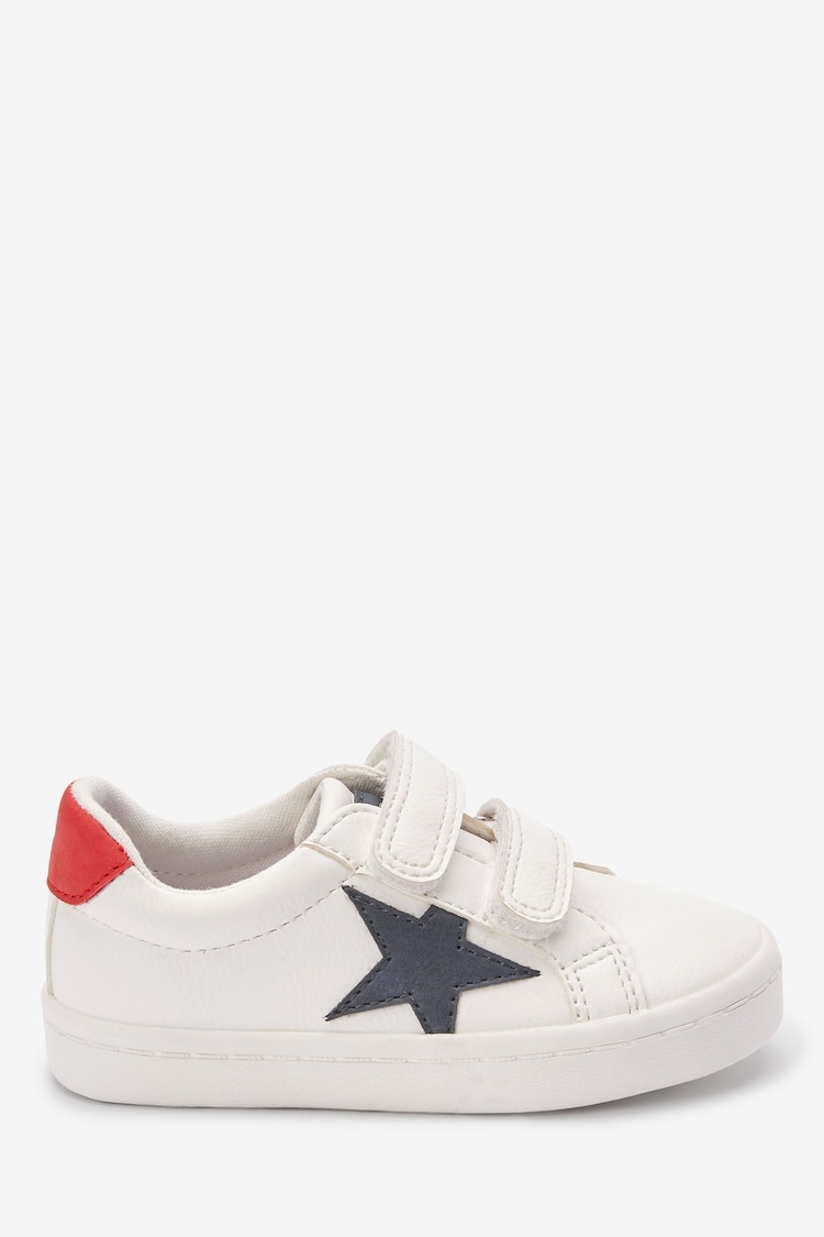 Weiß - Turnschuhe mit Klettverschluss und Sternmotiv - Bild 1 von 1