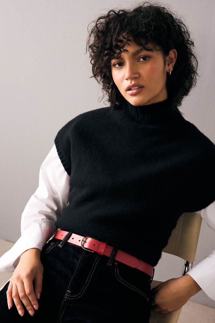 Red Regular Leather Belt - Image 1 of 1