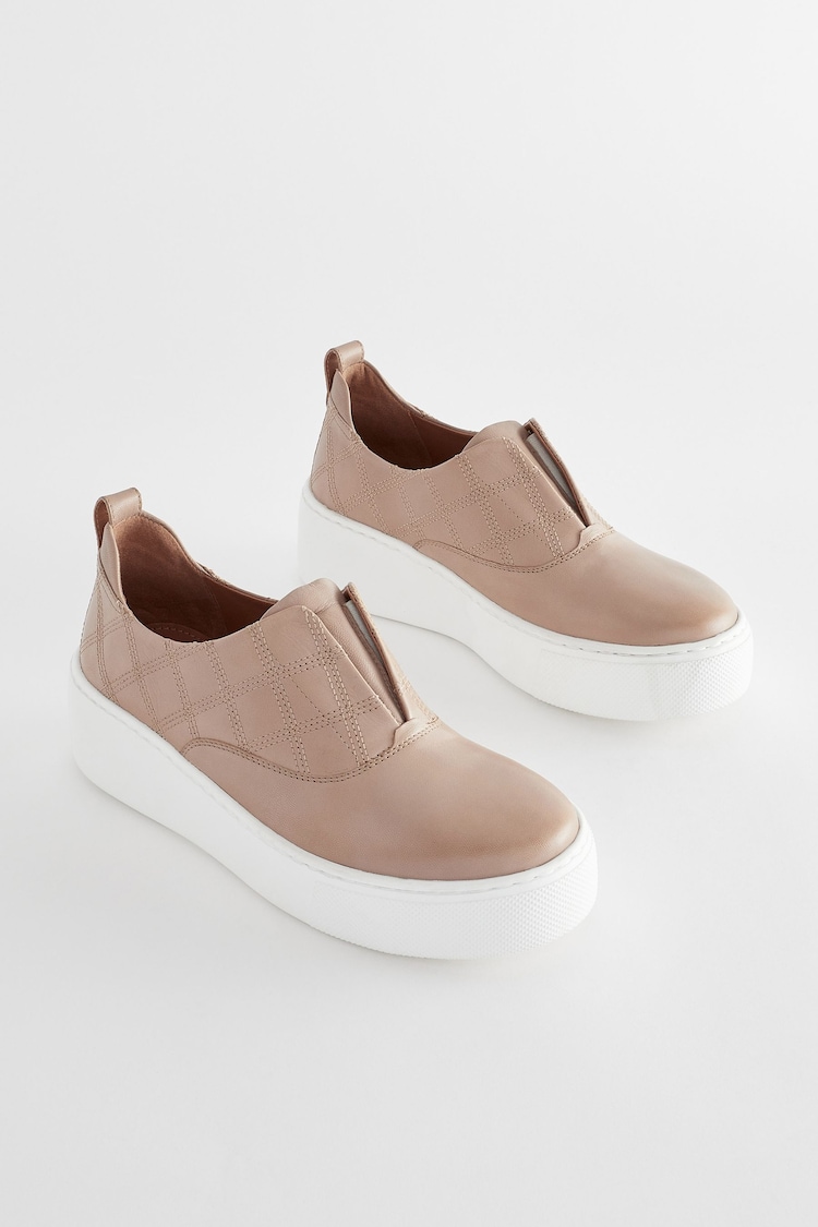Camel - Signature Forever Comfort® Lederturnschuhe mit Keilabsatz - Bild 1 von 1