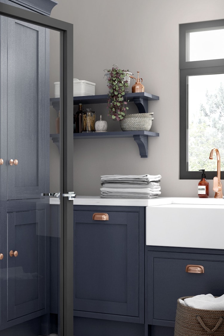 Laura Ashley Dove Grey 2.5 Litre Kitchen And Bathroom Paint - Image 1 of 1