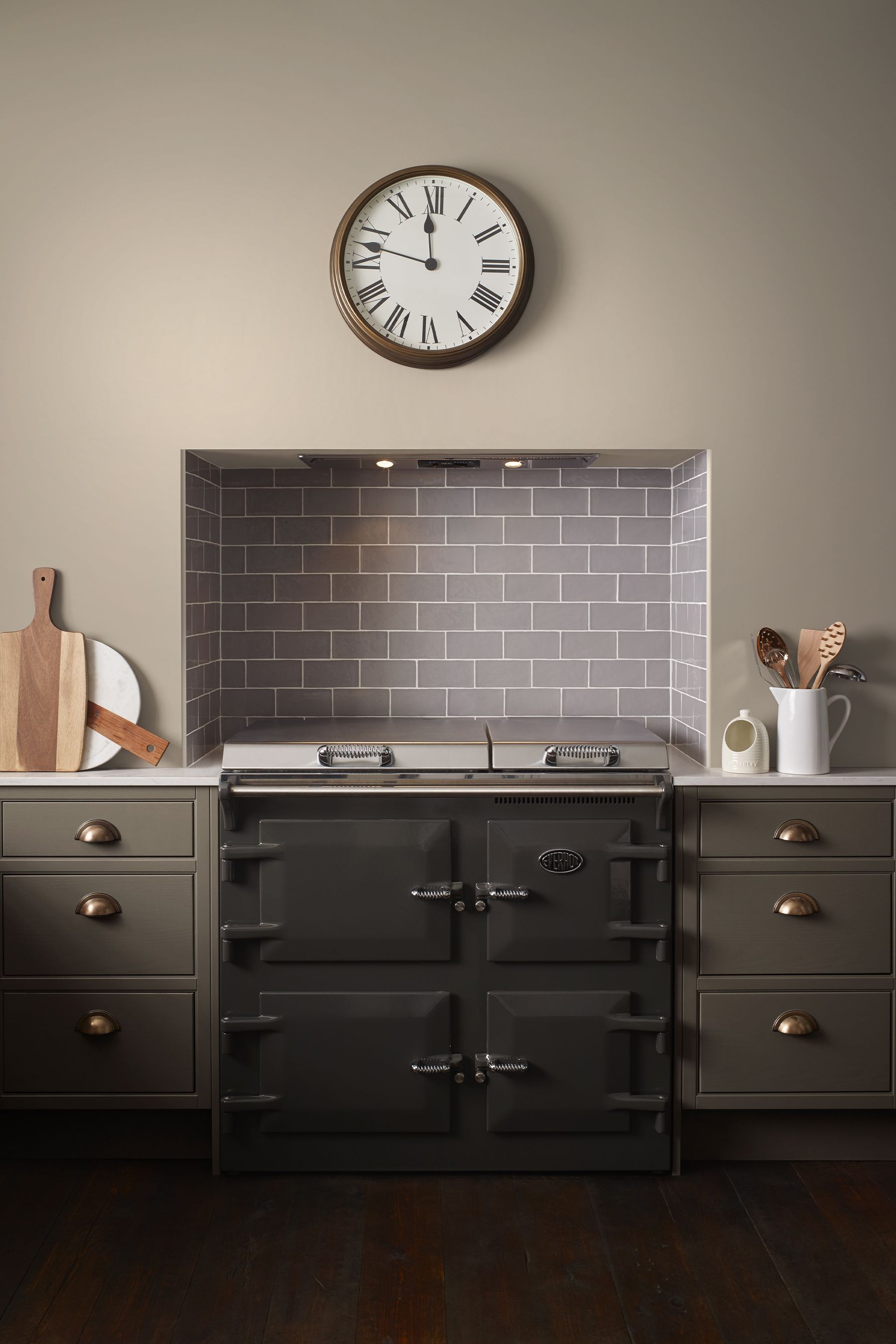 Buy Laura Ashley Pale Linen Kitchen And Bathroom 2.5Lt Paint from the