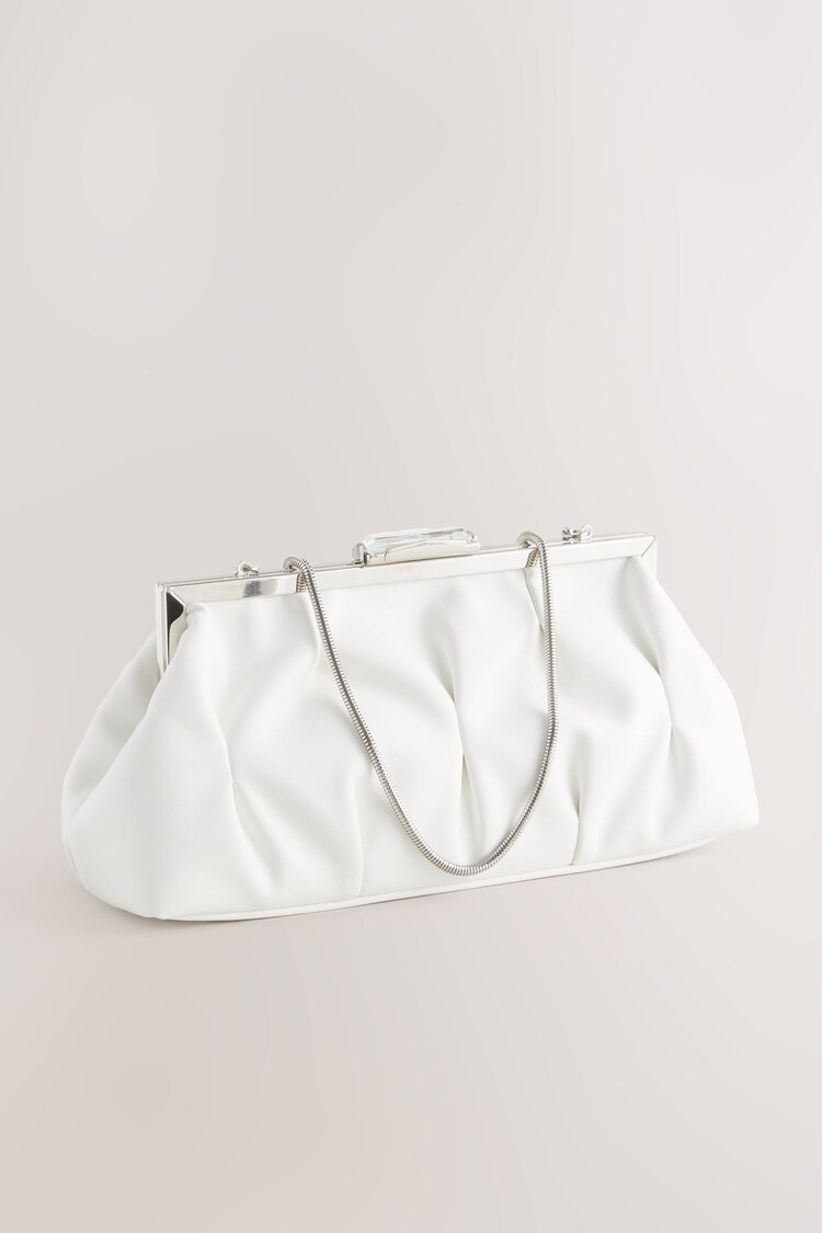 Weiß - Plissierte Clutch - Bild 1 von 1 Weiß - Plissierte Clutch - Bild 1 von 1