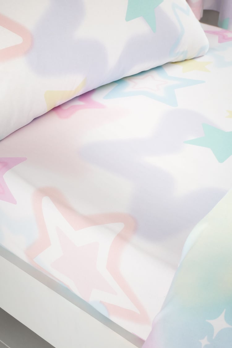 Catherine Lansfield Pink Ombre Stars Fitted Sheet - Image 1 of 1