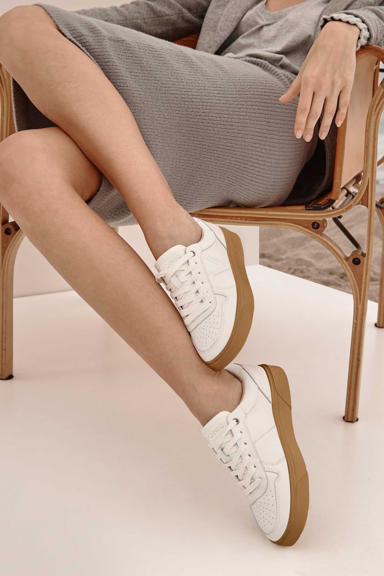 Vionic Kimmie Wide Fit Court Trainers - Image 1 of 1