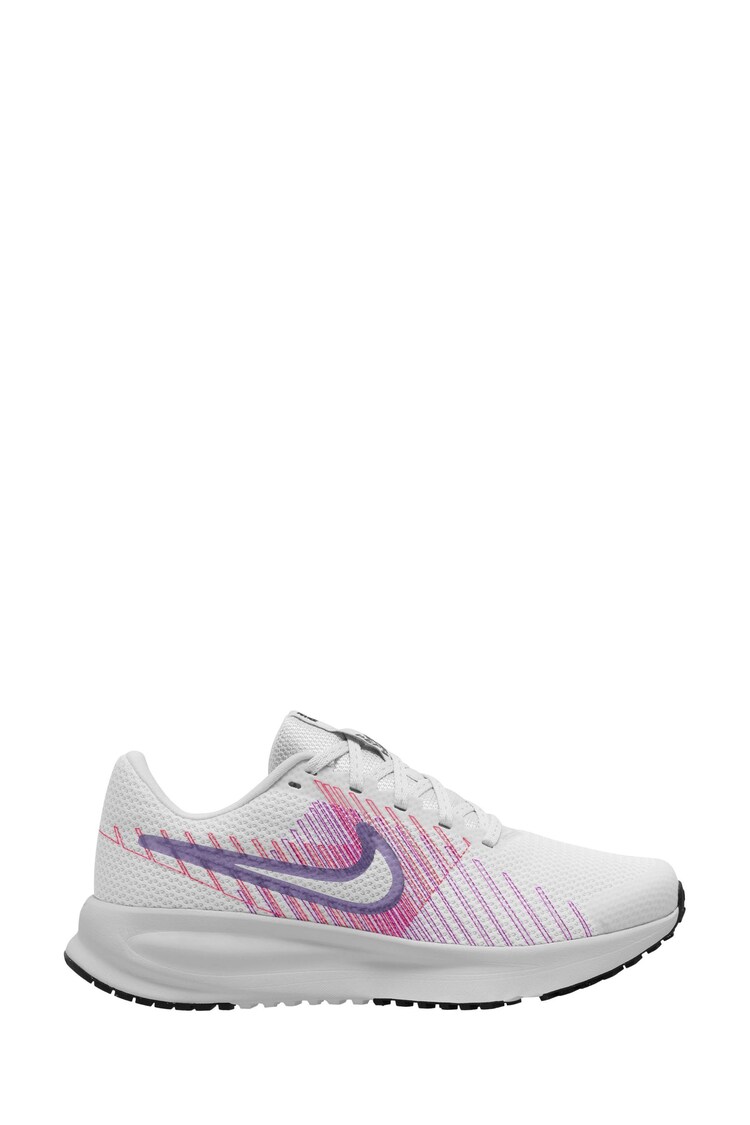 Nike White/Coral Run Defy Road Running Trainers - Image 1 of 1