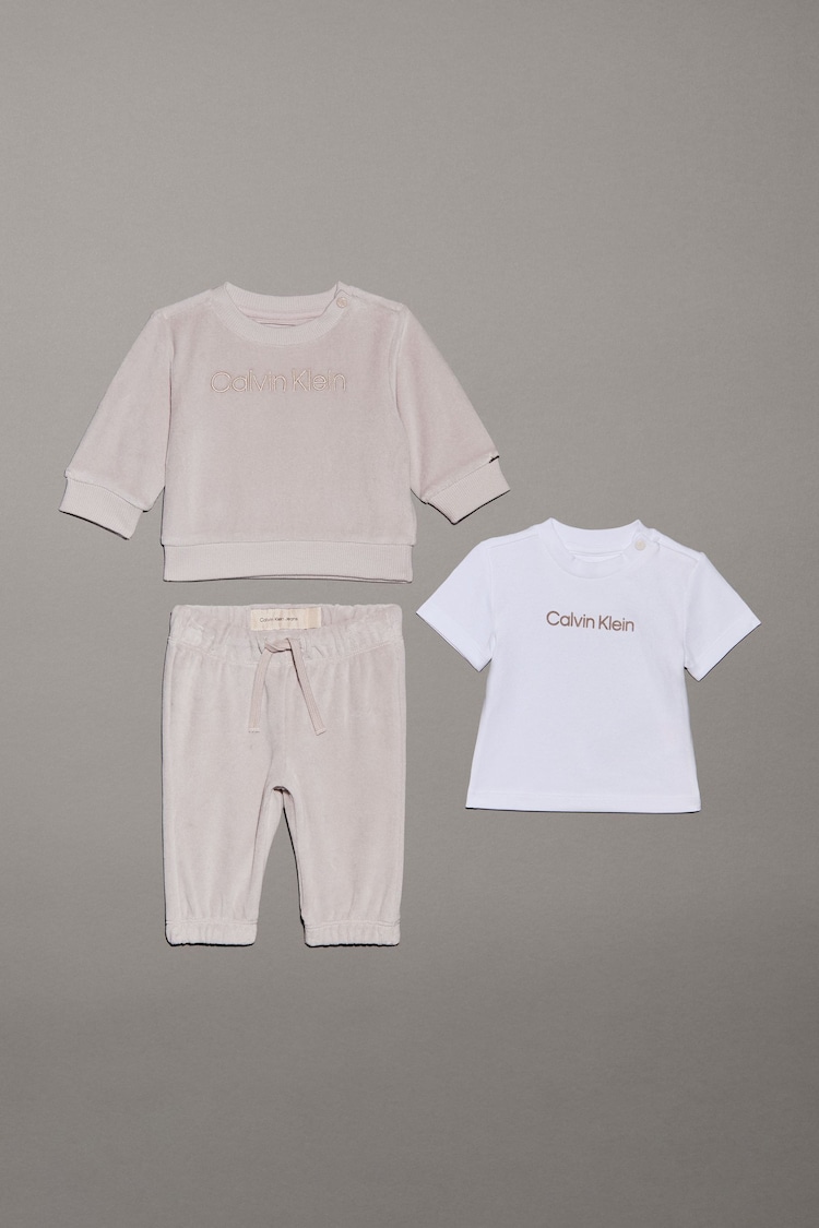 Calvin Klein Grey Velvet Towelling Logo Giftpack - Image 1 of 1
