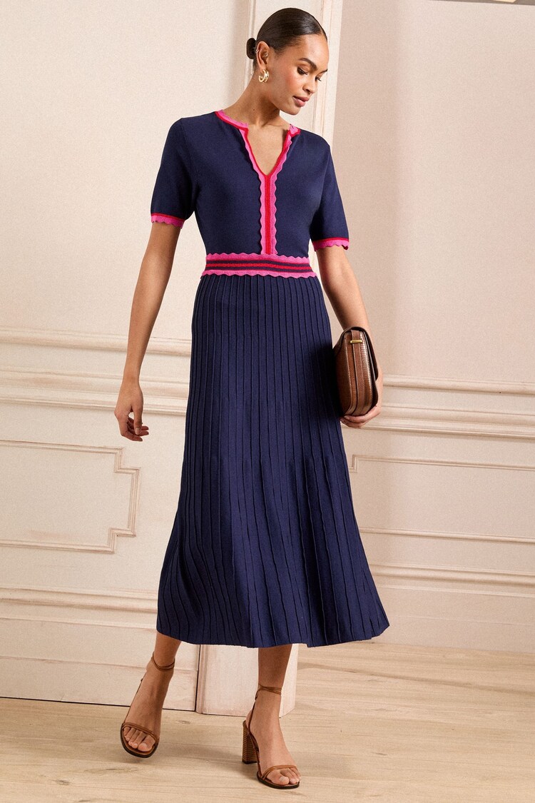 marine - Love & Roses Short Sleeve Knitted Midi Dress - Image 1 de 1
