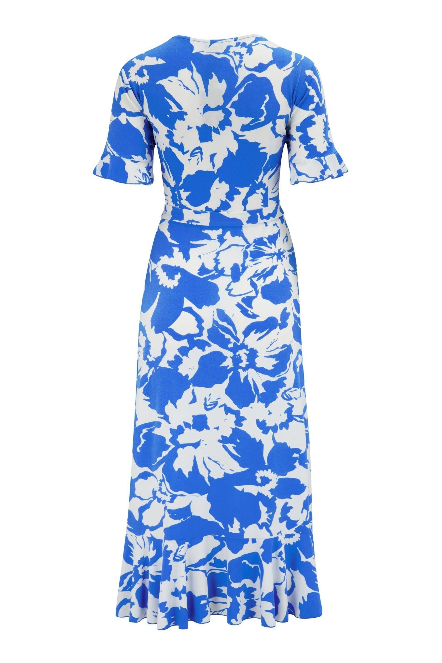Trendy White Dress: The Pour Moi Amanda Fuller Style - p43f30y