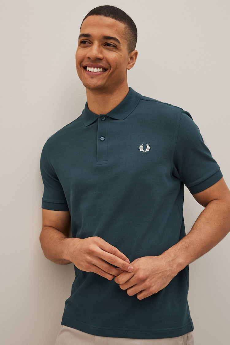 Грязный серо-синий - Однотонная рубашка поло Fred Perry - Image 1 of 1