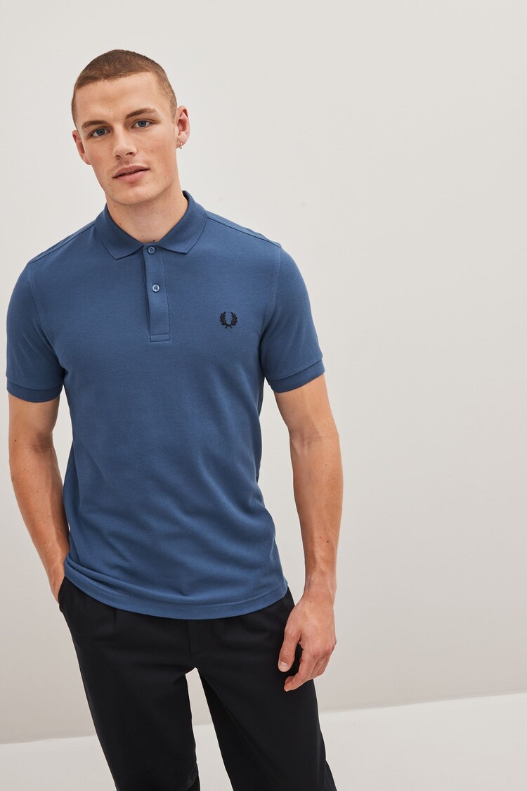 Синий с полуночным принтом - Однотонная рубашка поло Fred Perry - Image 1 of 1