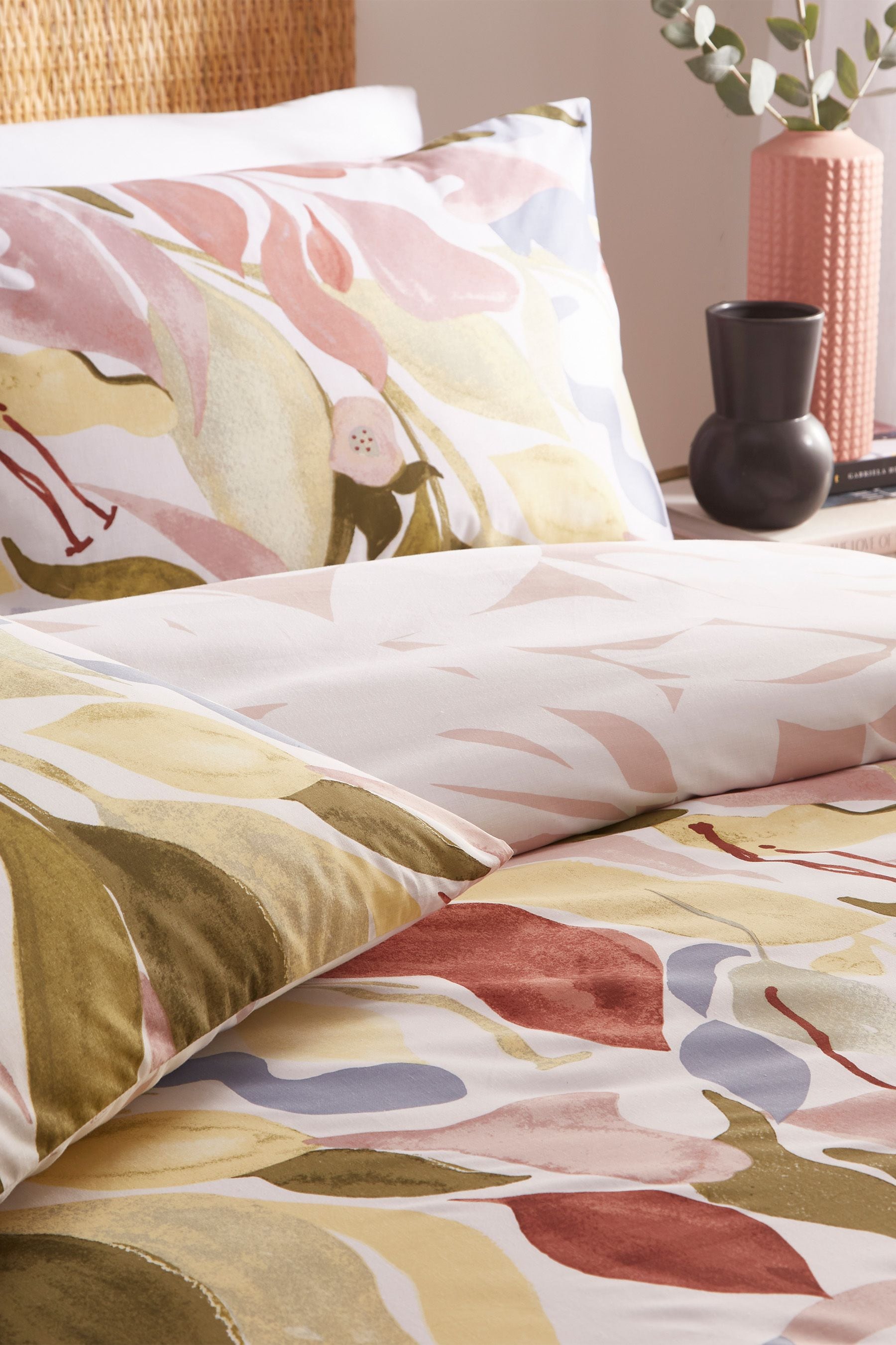 Buy furn. Plaster Pink Amarosa Abstract Floral Reversible Duvet Cover