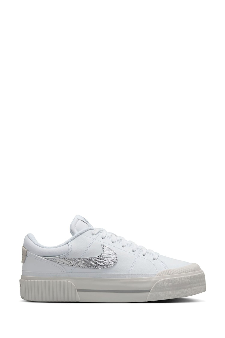 Белый/серебристый - Кроссовки на платформе Nike Court Legacy - Image 1 of 1