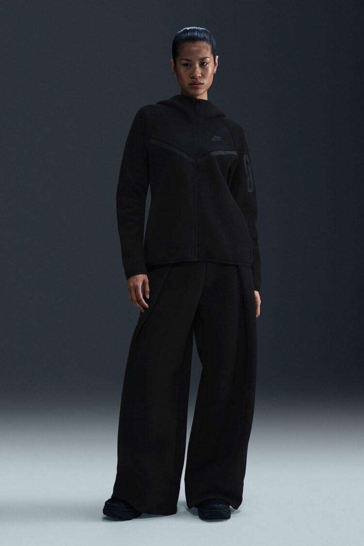 Nike Black Sportwear Tech Fleece Windrunner - Image 1 of 1