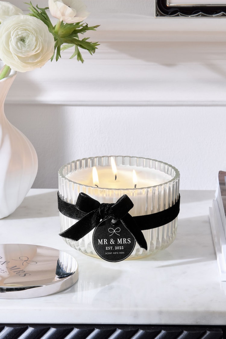 Black/White Mr and Mrs Est 2025 Wedding Pure Linen 3 Wick Scented Candle - Image 1 of 1