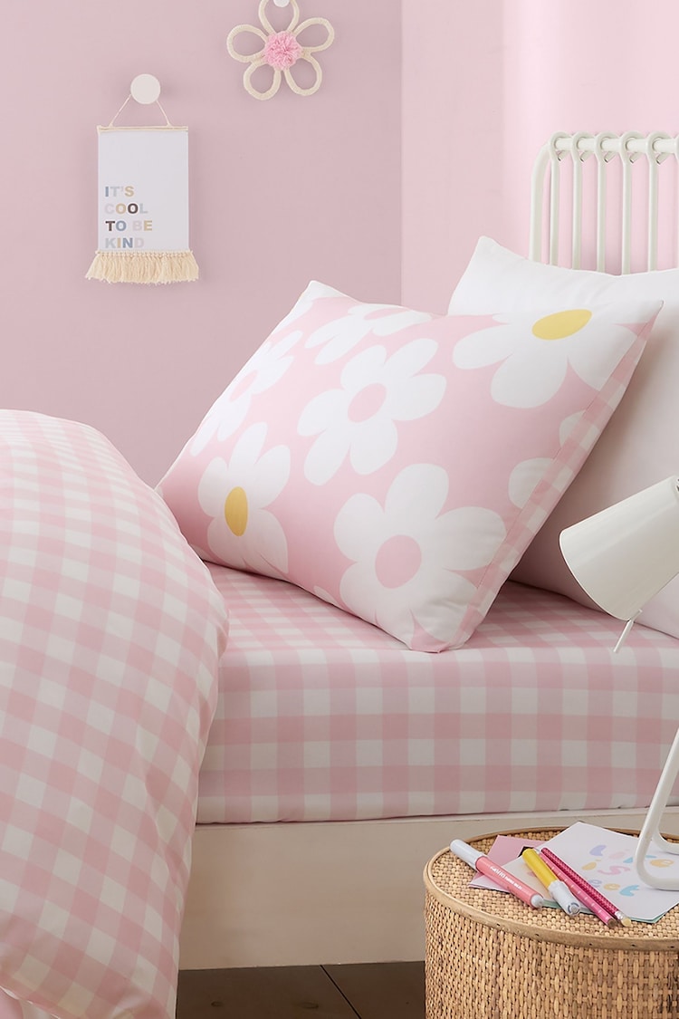 Bedlam Pink Retro Daisy Easy Care Duvet Cover Set - Image 1 of 1