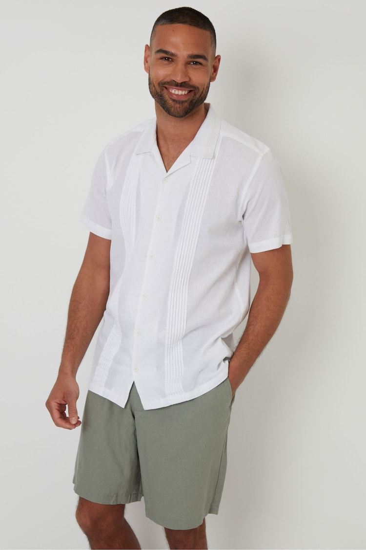 Threadbare White Pleat Detail Linen Blend Short Sleeve Shirt - Image 1 of 1