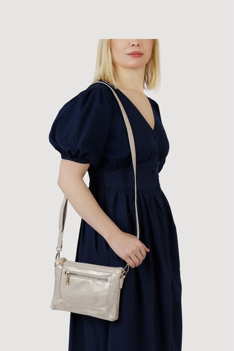 Dorado - Pavers Zip Close Shoulder Bag - Imagen 1 de 1