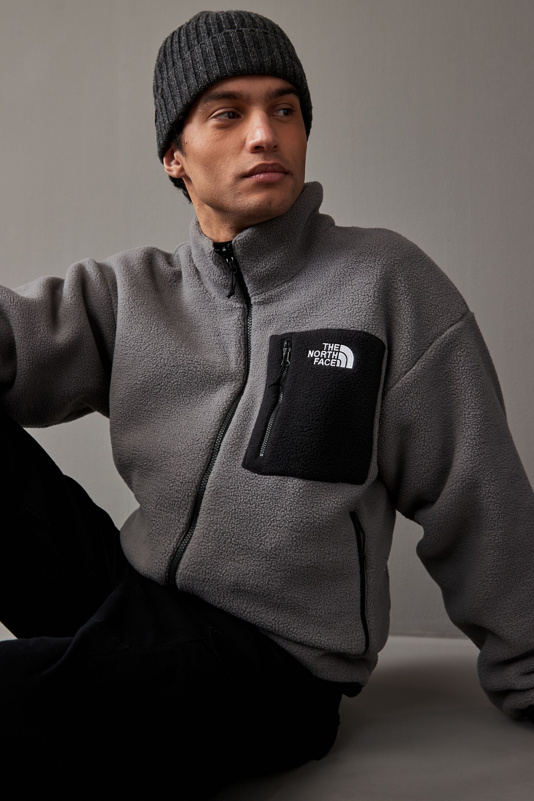 Reversible fleece fabric outlet