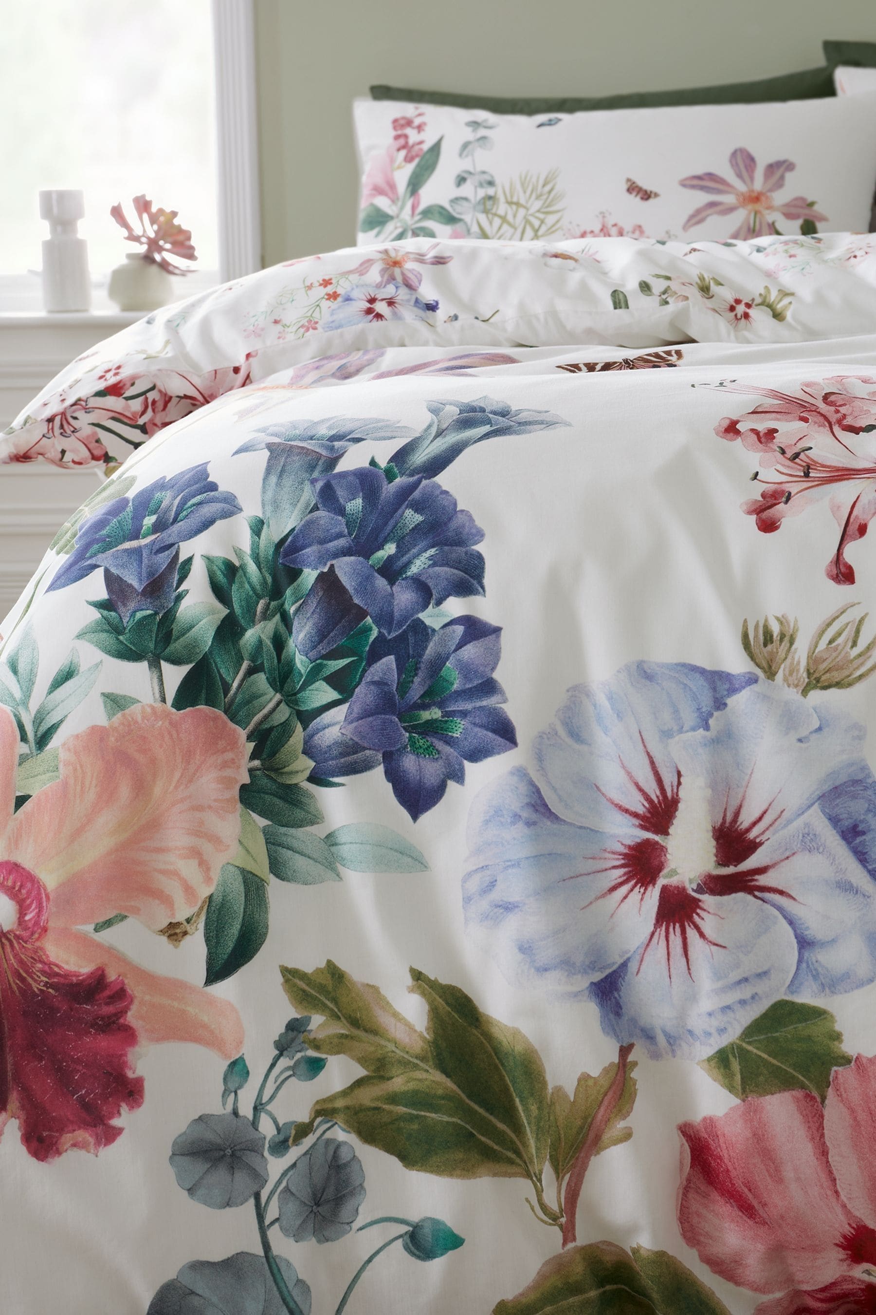 Serene Garden Duvet Cover Set NCU0NVH674