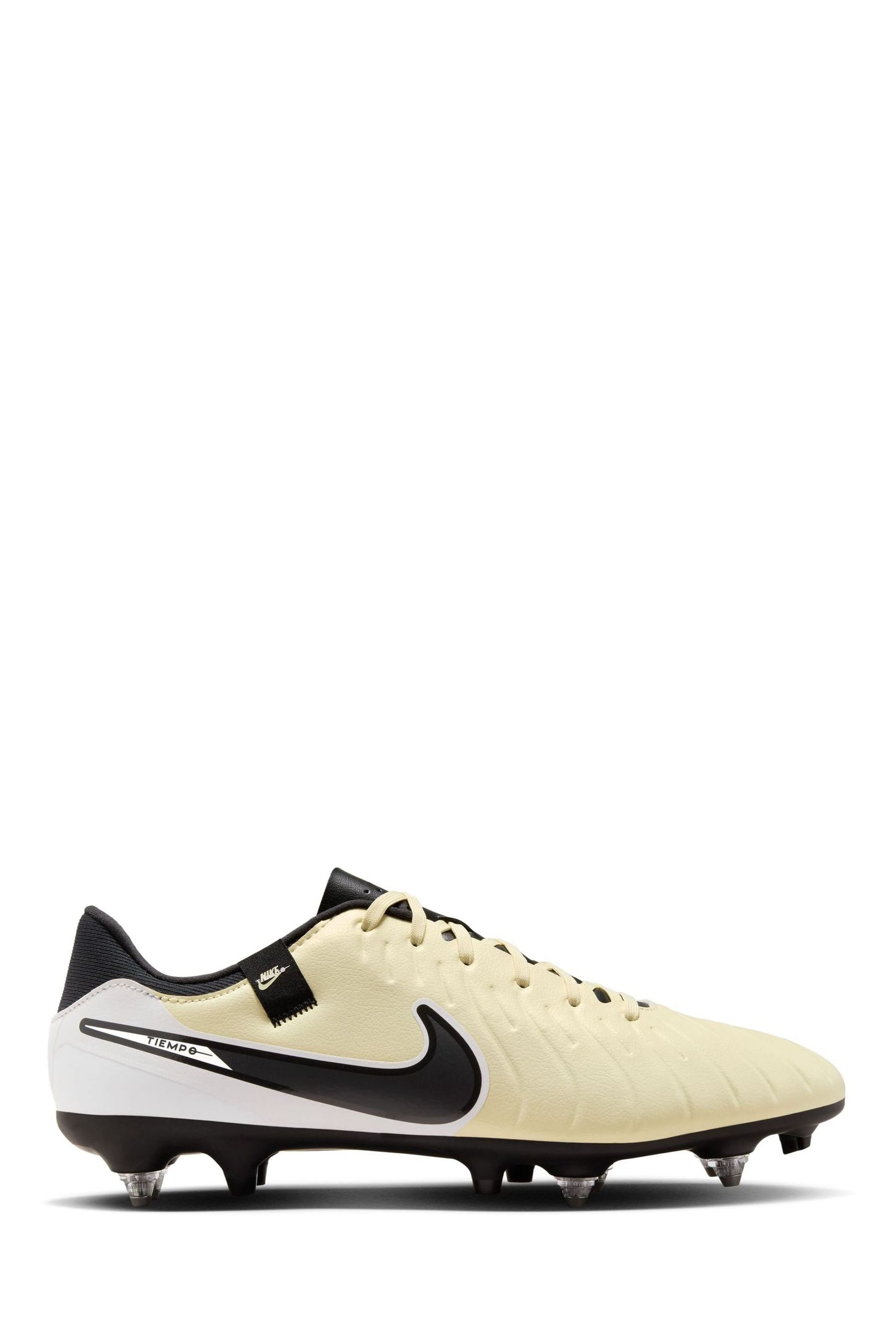 Yellow nike tiempo sale
