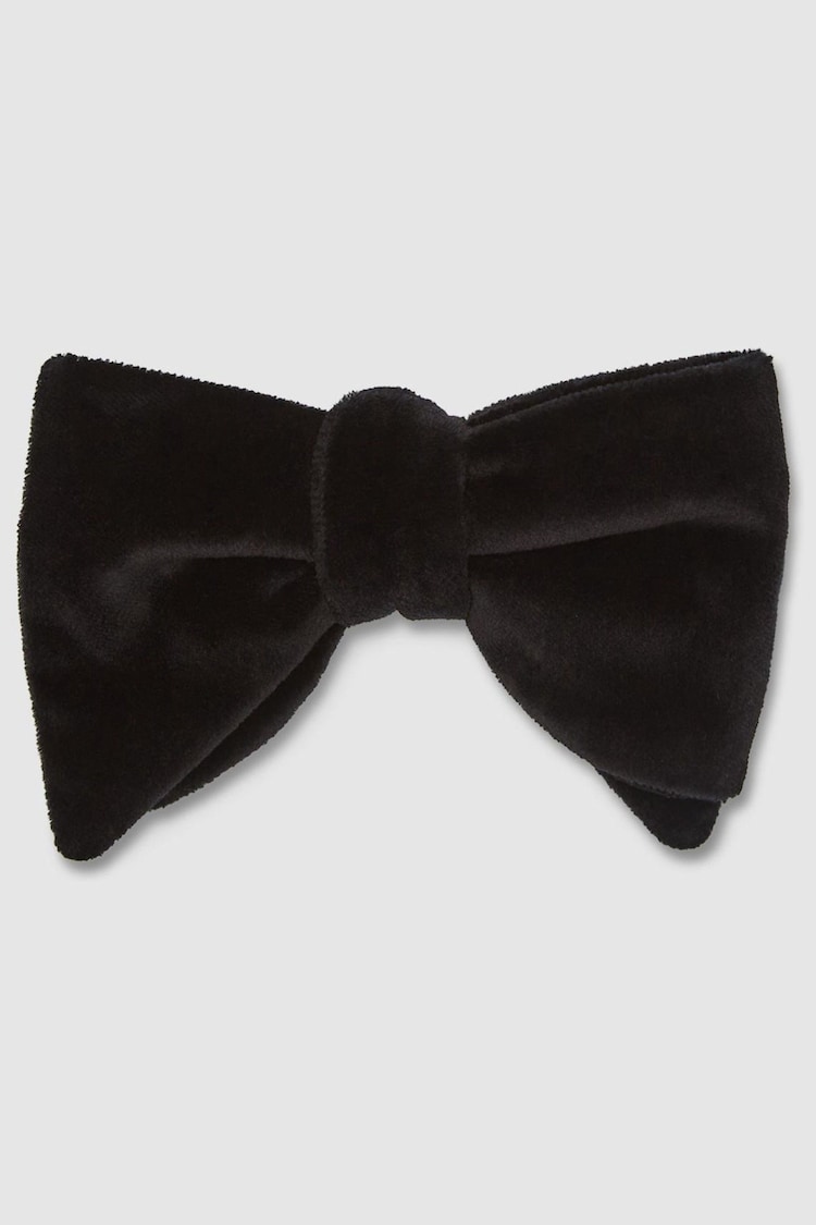 Reiss Black Hike Velvet Bow Tie - Image 1 of 1