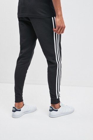 3 stripes joggers adidas