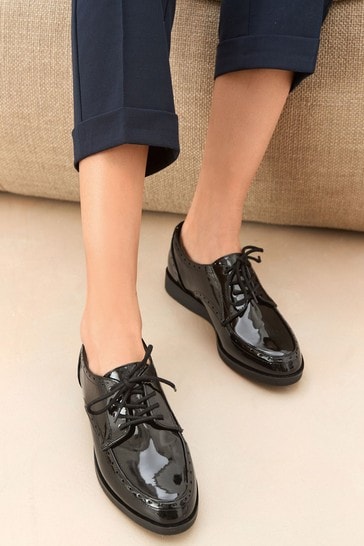 Womens Shoes Flats and flat shoes Lace Up shoes and boots LAutre Chose Leather Lace-up Shoes in Black 