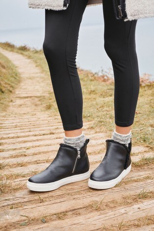 high top trainers