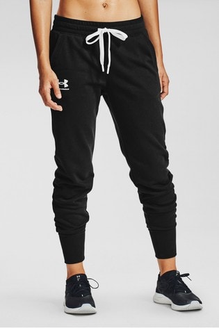 baggy pants fit