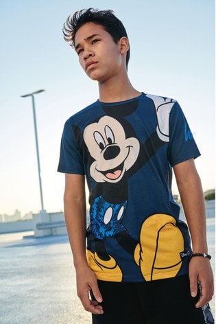 winnie the pooh and mickey mouse t shirt