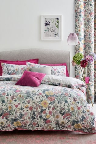 Reversible Bright Vintage Floral Duvet Cover And Pillowcase Set
