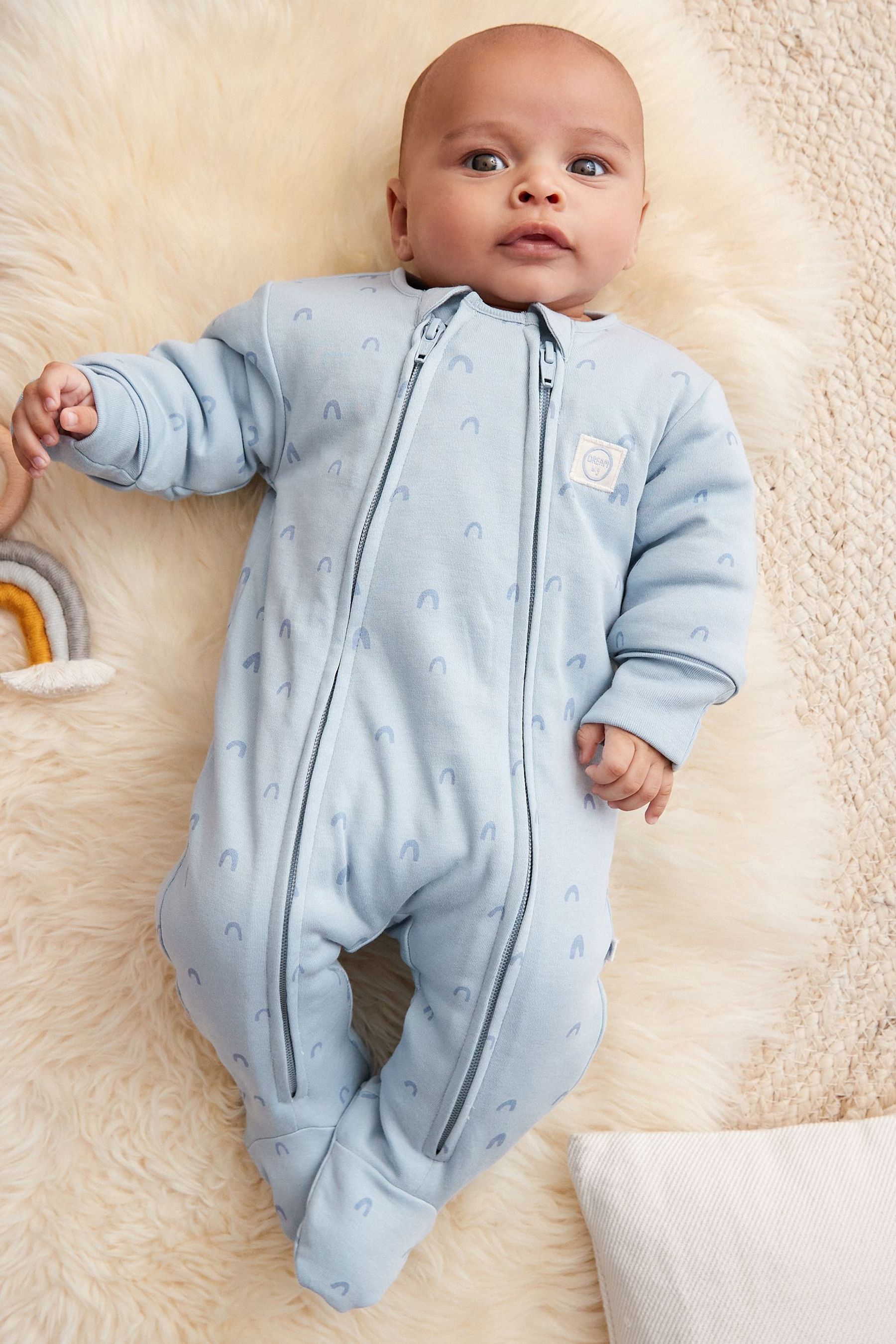 2.5 tog baby sleepsuit sale