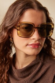 Tortoiseshell Brown Polarized Sqaure Sunglasses - Image 1 of 6