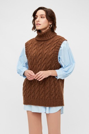 high neck knitted vest