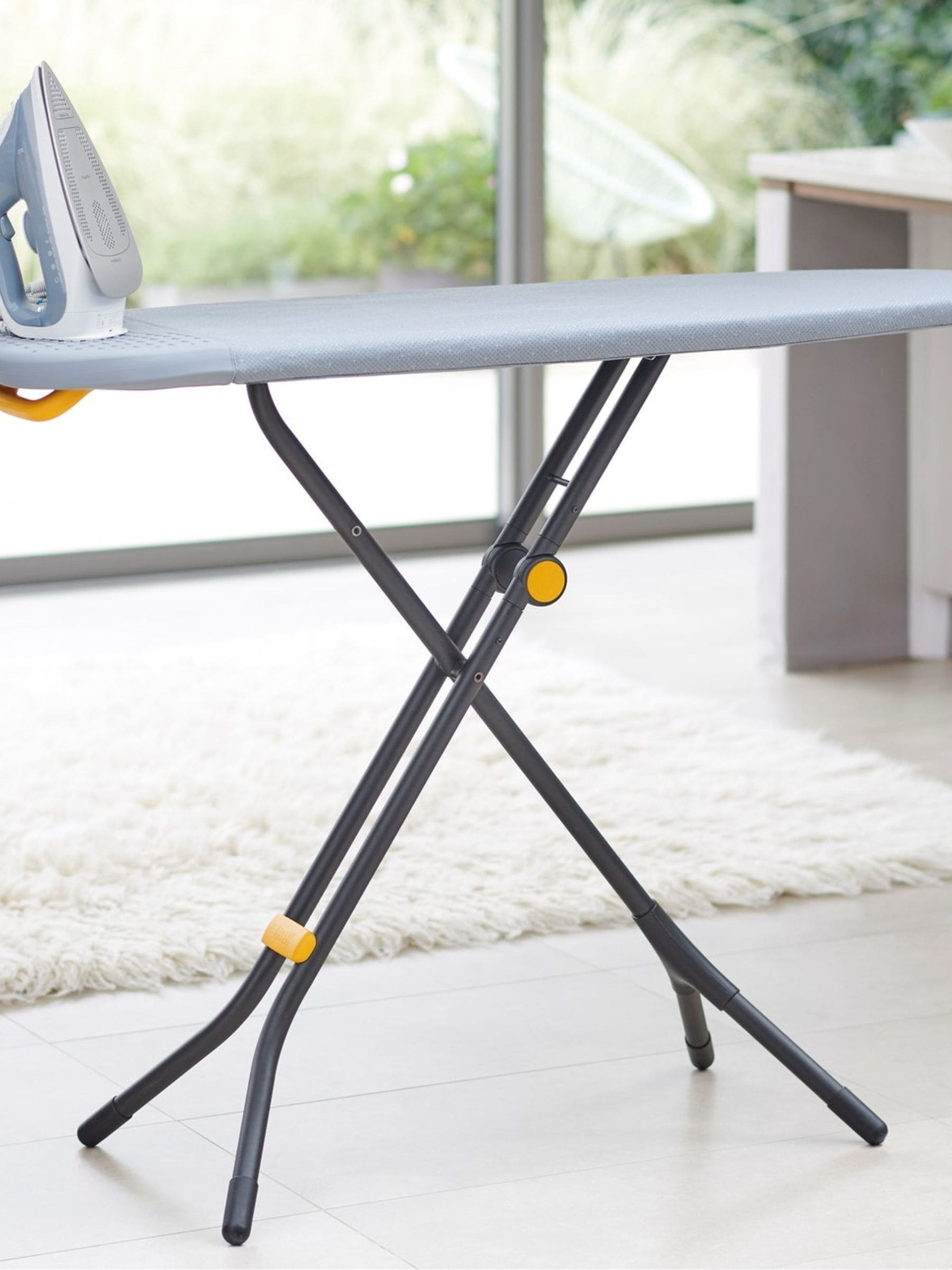 Joseph Joseph Tabla De Planchar Glide Plegable, Optimiza Espacio, Superficie Duradera, Compacta Y Ergonómica Para Un Planchado Eficiente. - Imagen 2