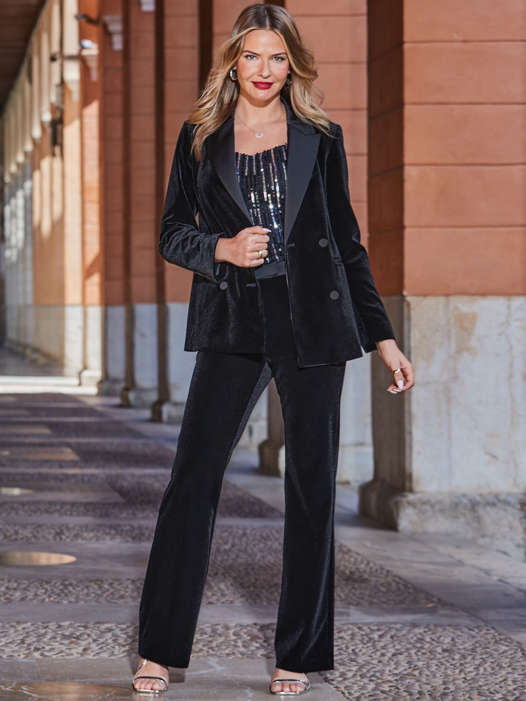 Sosandar Nero Blazer Da Smoking In Velluto