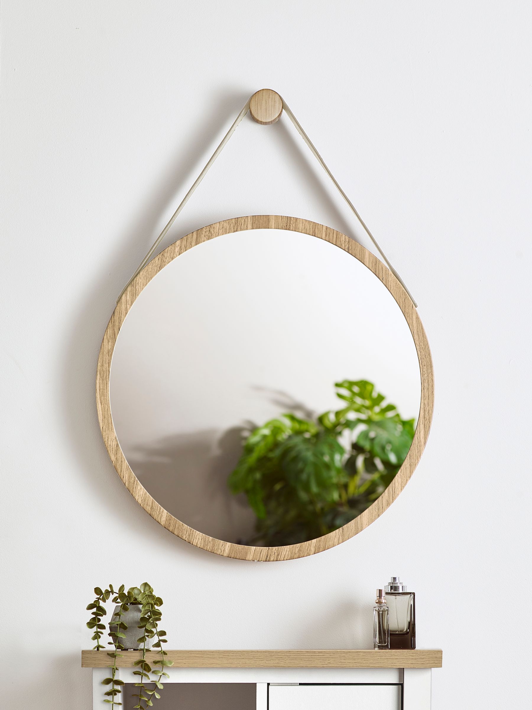 Next Chalk Malvern Hanging Round Wall Mirror