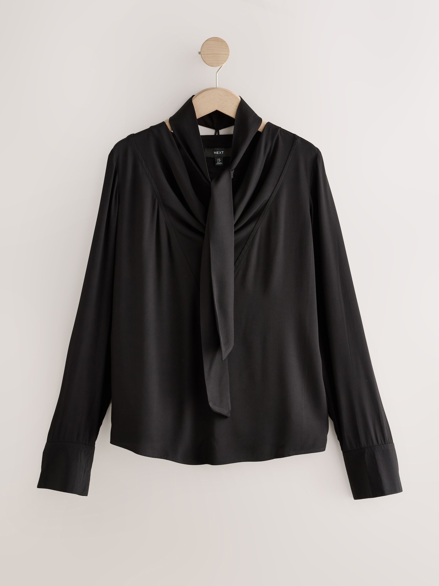 Next Pitkähihainen Drapeerattu Solmio-Kauluspaita