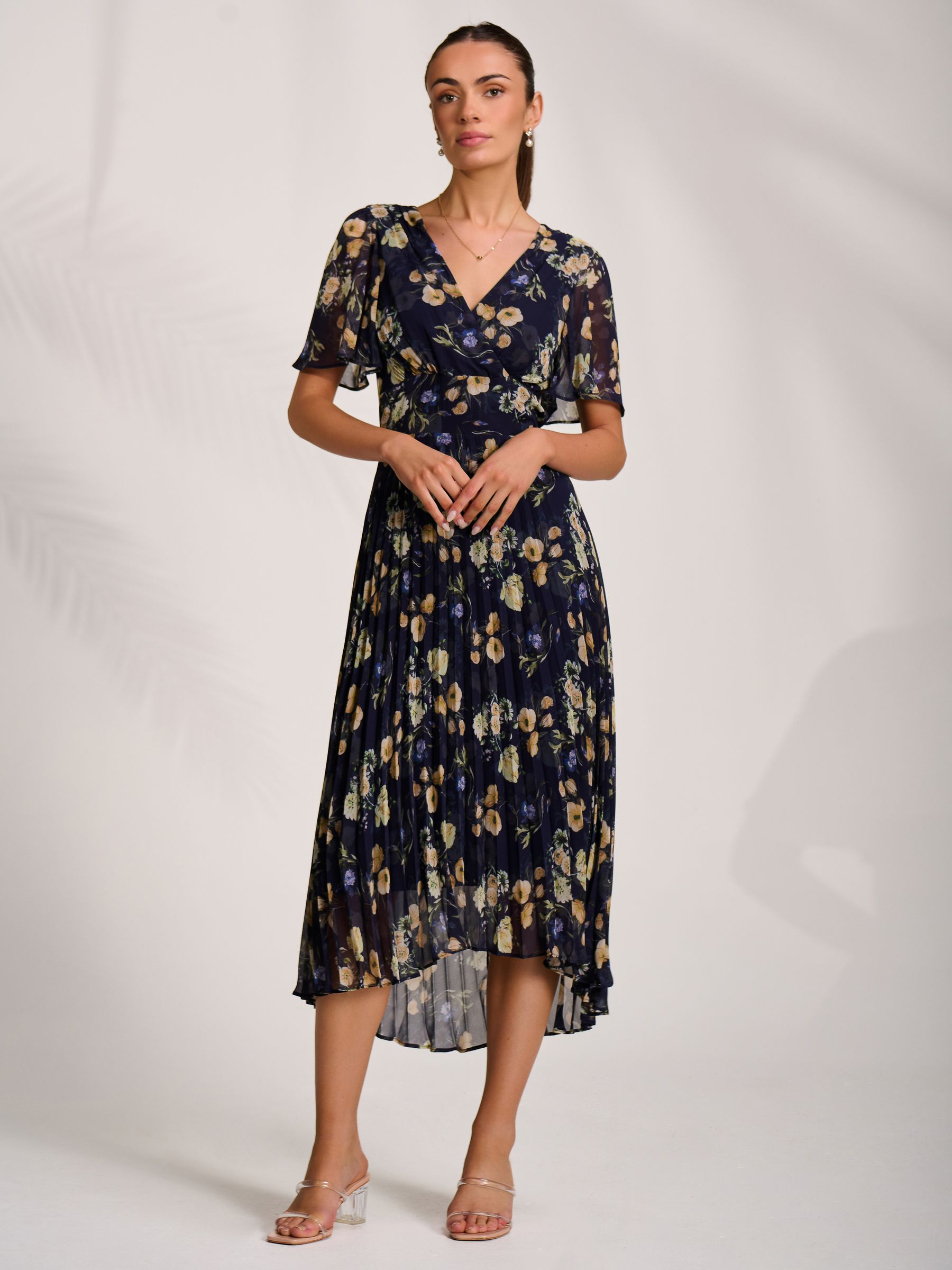Jolie Moi Vrouw Geel Pleated Chiffon Maxi Dress