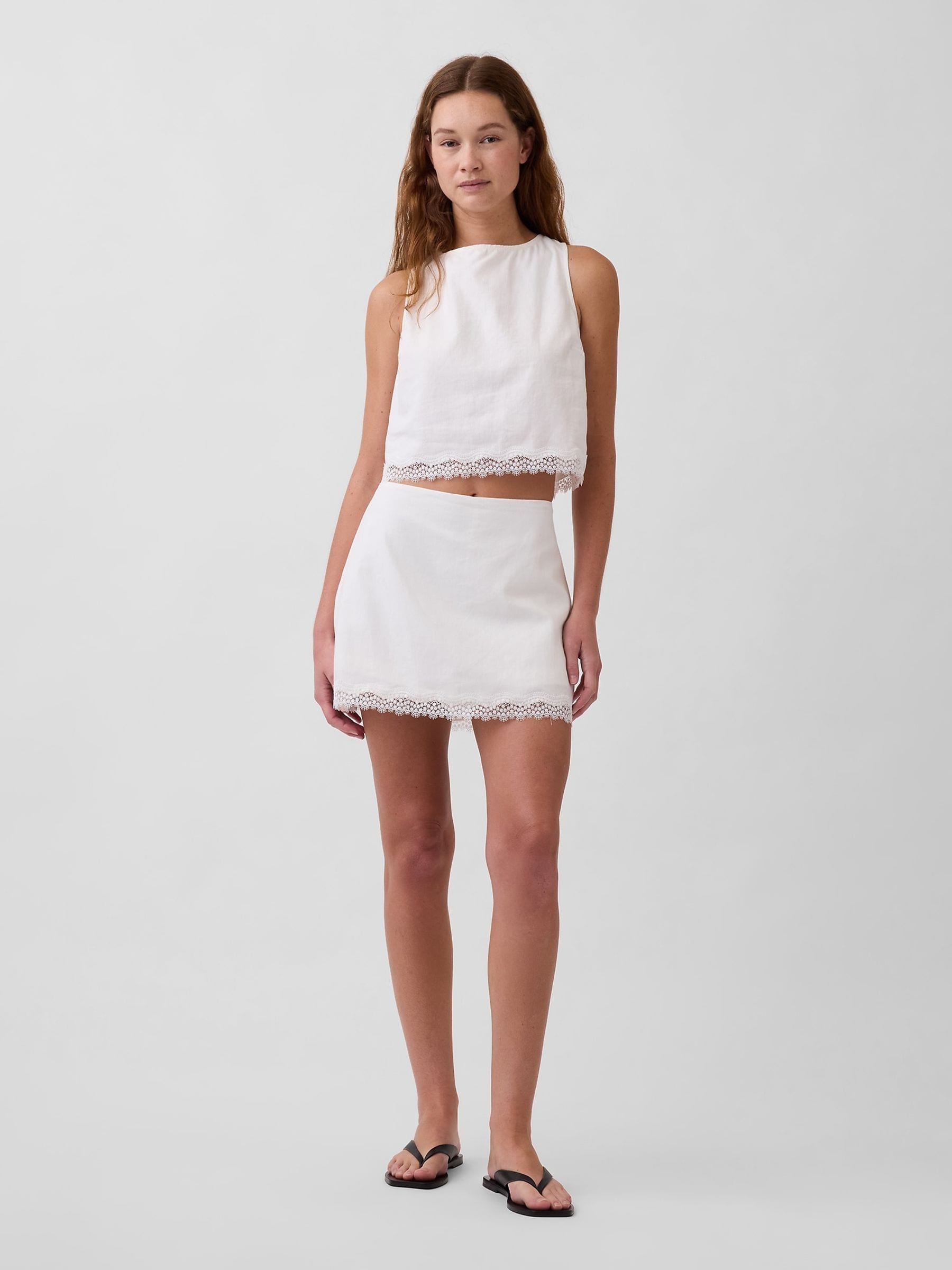 Gap White Linen-Blend Lace-Trim Mini Skort